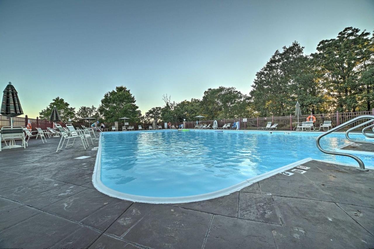 Serene Branson Penthouse With Resort Access And Views! エクステリア 写真